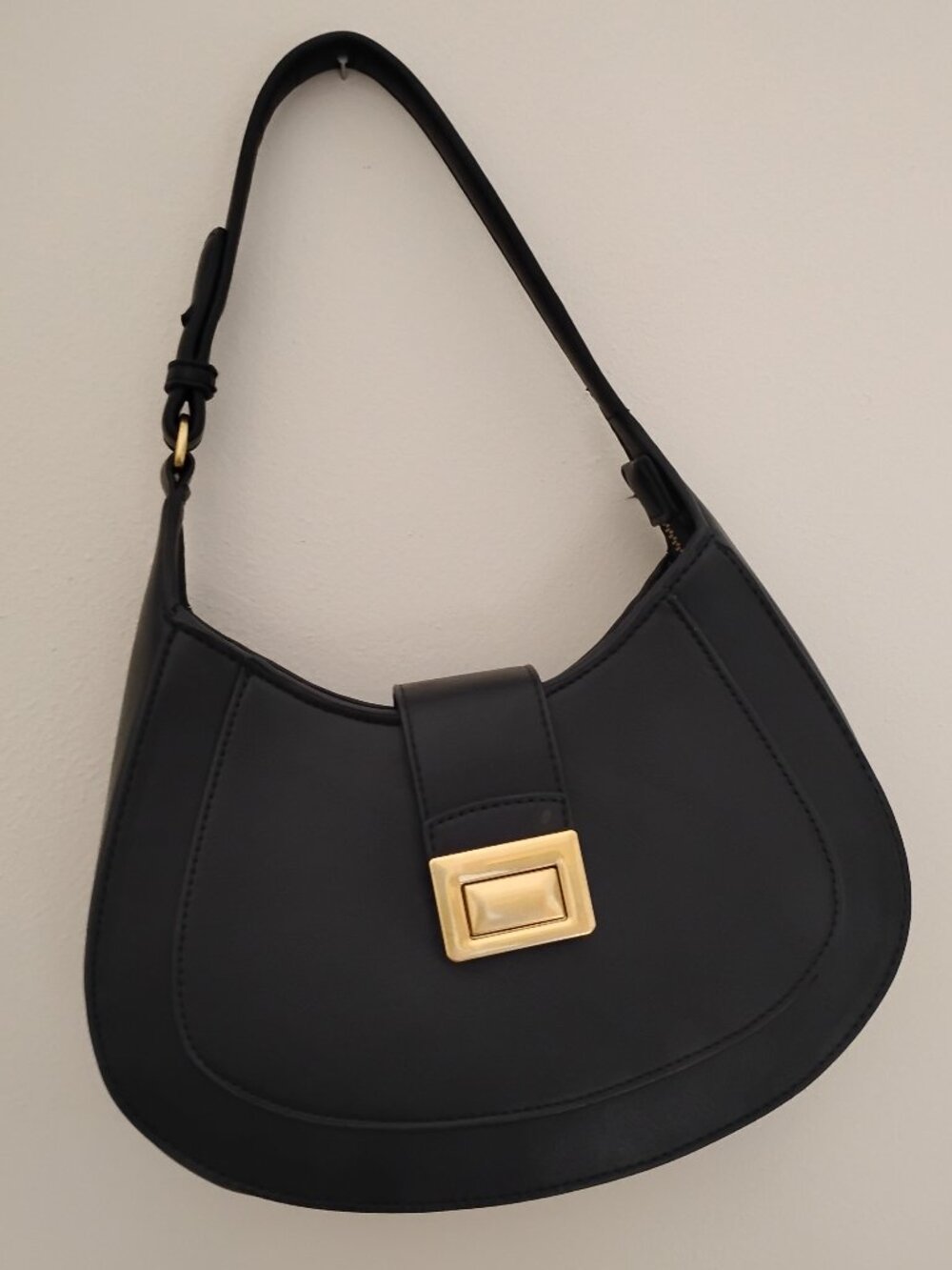 NWOT MANGO Black and Gold Shoulder Bag